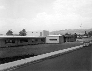 Sonoma Valley's new hospital in 1957