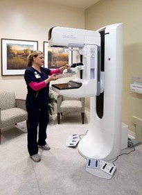 Los exámenes de mamografía de Project Pink usan el nuevo sistema de
mamografía 3D con tecnología de vanguardia para mayor exactitud.
